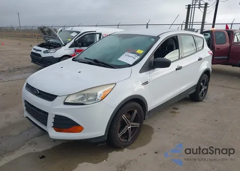 2014 Ford Escape S from USA, damaged, VIN 1FMCU0F77EUD00877